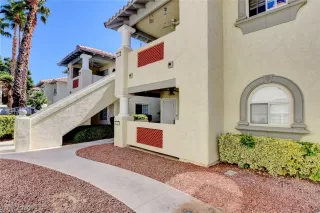 Photo #4: 2138544 Listing