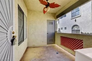 Photo #6: 2138544 Listing