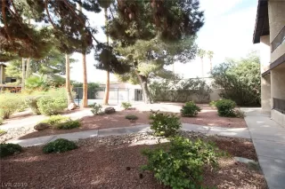 Photo #3: 2138587 Listing