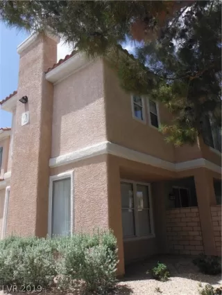 Photo #2: 2138604 Listing