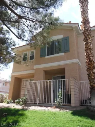 Photo #3: 2138604 Listing