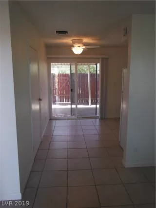 Photo #5: 2138622 Listing 