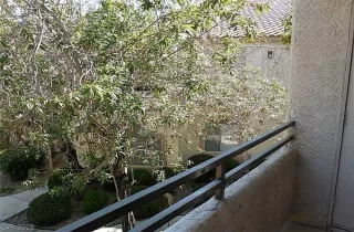 Photo #4: 2138654 Listing