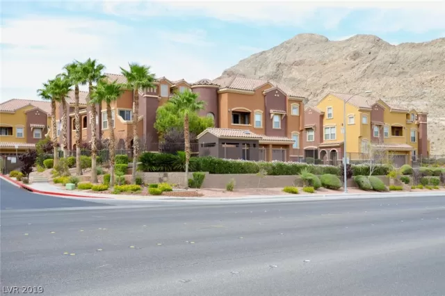 MLS: 2138677 Condo For Sale