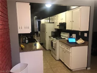 Photo #6: 2138790 Listing