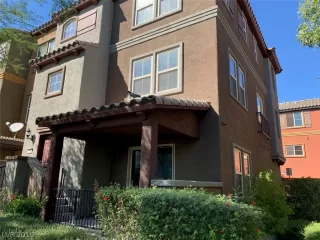 Photo #1: 2138791 Listing 