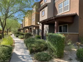 Photo #2: 2138791 Listing 