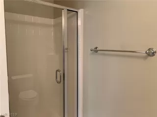 Photo #4: 2138791 Listing 