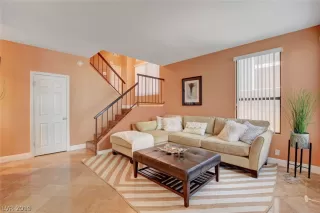 Photo #3: 2138834 Listing 