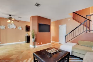 Photo #4: 2138834 Listing 