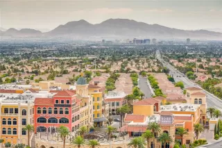 Photo #5: 2138874 Listing