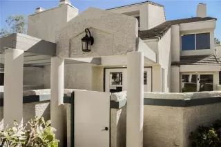 Photo #3: 2138884 Listing