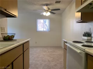 Photo #4: 2138888 Listing 