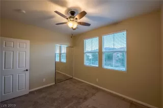 Photo #3: 2138898 Listing