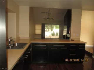 Photo #4: 2138914 Listing 