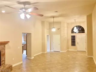 Photo #1: 2139019 Listing