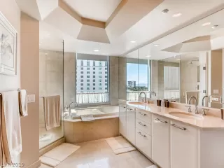 Photo #4: 2139027 Listing