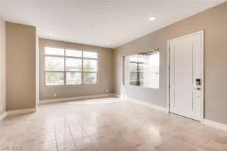 Photo #3: 2139046 Listing 