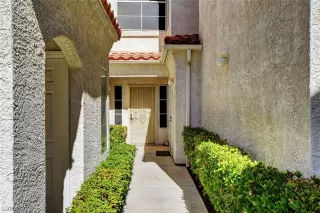 Photo #6: 2139078 Listing 