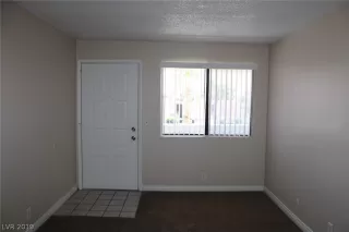 Photo #4: 2139101 Listing 