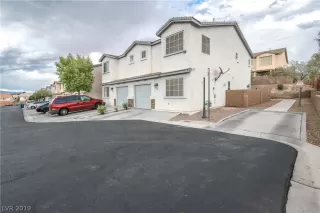 Photo #1: 2139121 Listing 