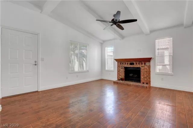 MLS: 2139128 Condo For Sale