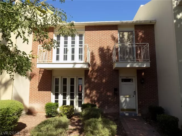 MLS: 2139306 Condo For Sale