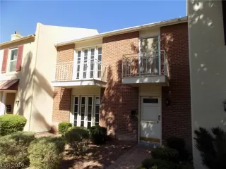 Photo #1: 2139306 Listing