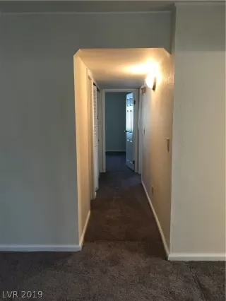 Photo #6: 2139324 Listing