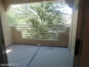 Photo #5: 2139349 Listing