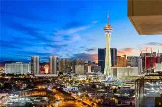 Photo #2: 2139441 Listing