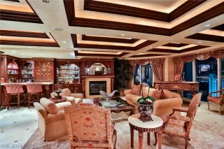 Photo #6: 2139456 Listing