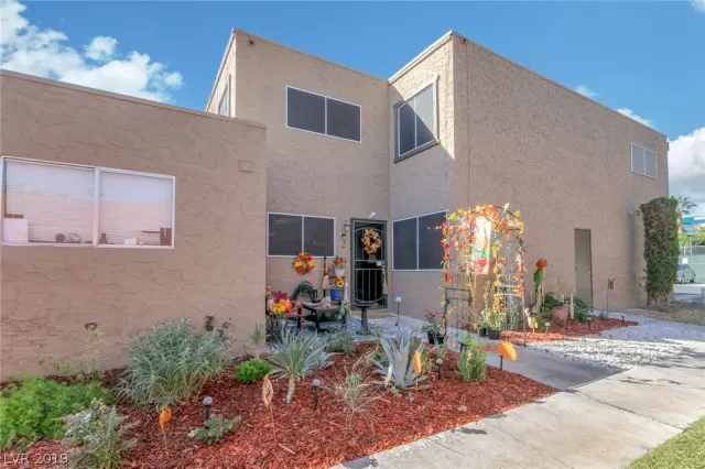 MLS: 2139539 Condo For Sale