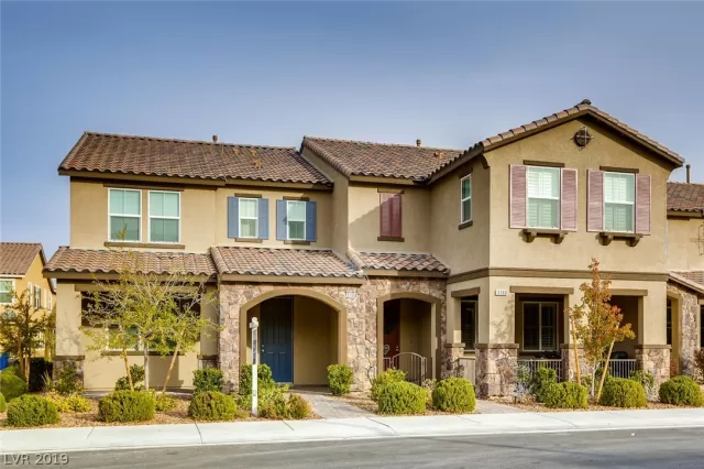 MLS: 2139557 Condo For Sale