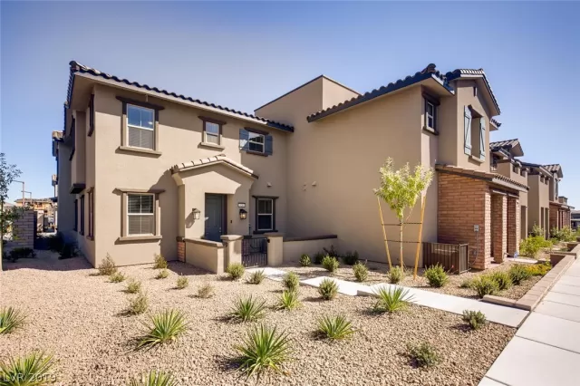 MLS: 2139592 Condo For Sale