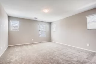 Photo #6: 2139592 Listing