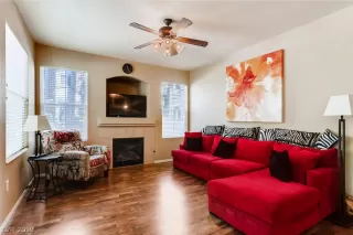 Photo #3: 2139615 Listing 