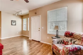 Photo #5: 2139615 Listing 