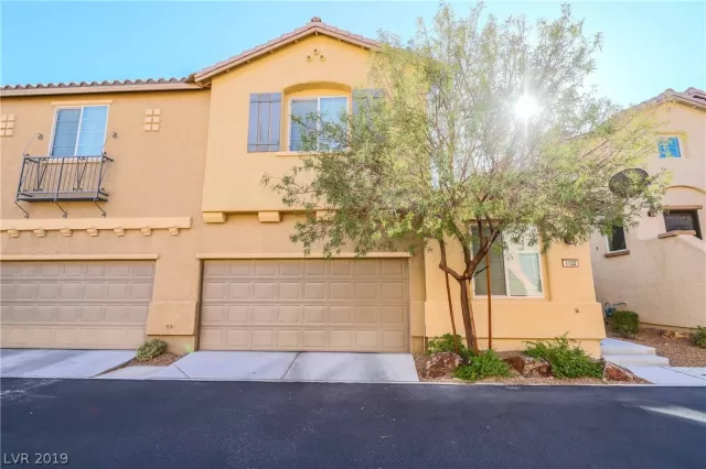 MLS: 2139619 Condo For Sale