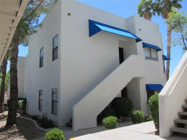 MLS: 2139620 Condo For Sale