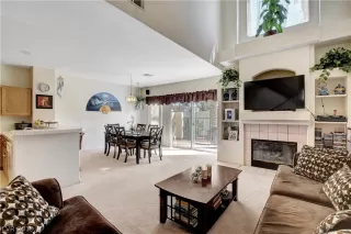 Photo #6: 2139656 Listing