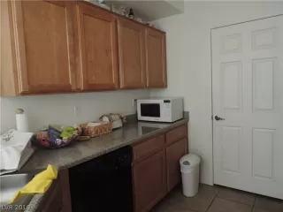 Photo #5: 2139675 Listing 