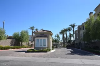 Photo #2: 2139747 Listing 