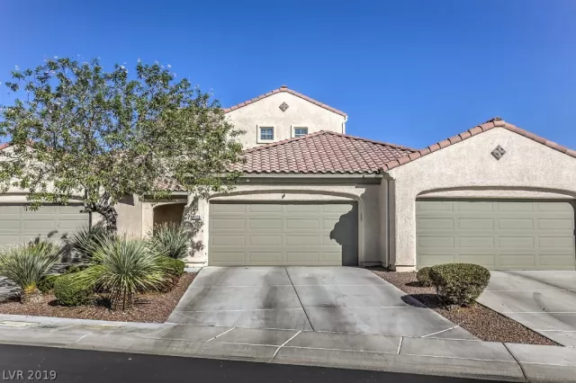 MLS: 2139759 Condo For Sale