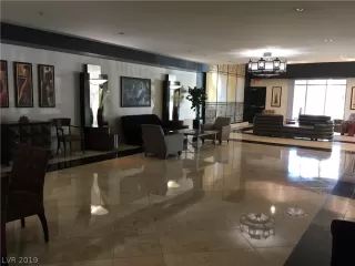 Photo #1: 2139766 Listing 