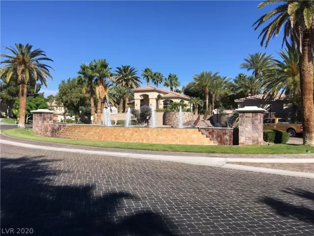 MLS: 2139884 Condo For Sale