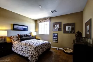 Photo #2: 2139928 Listing 