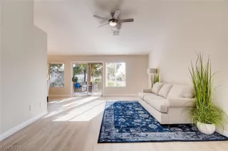 Photo #3: 2140108 Listing 