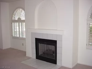 Photo #4: 2140123 Listing