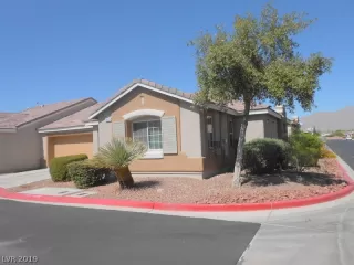 Photo #1: 2140131 Listing 